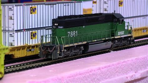 Custom Weathered Kato BNSF SD40 2 7881 Tsunami Sound YouTube