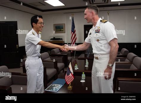 Vicealmirante Yoshihisa Inui Comandante De La Fuerza De Autodefensa