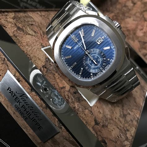 Up Close With The Patek Philippe Nautilus Th Anniversary Limited