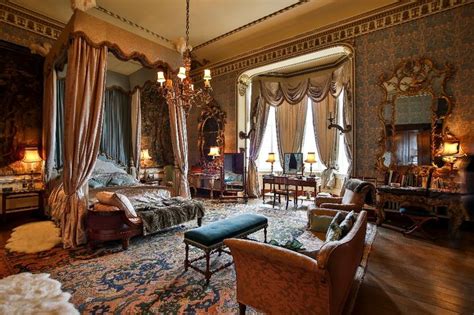 Luxurious Victorian Bedroom in Belvoir Castle