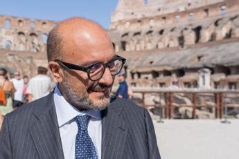 Sangiuliano In Visita Al Colosseo Poi Riunione Al Ministero Il Fatto