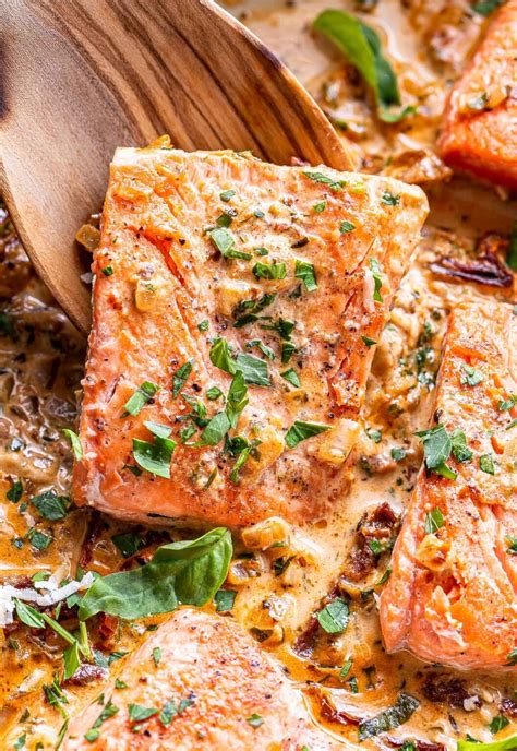 Creamy Sun Dried Tomato Salmon Recipe Runner