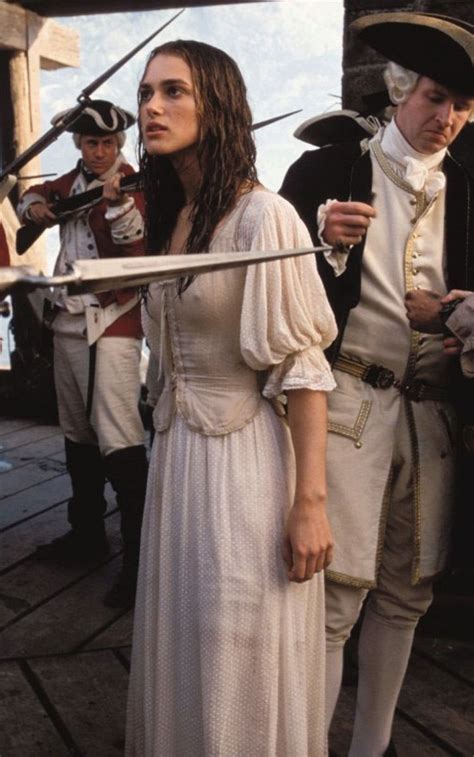 Pin By Niknance On Dress The Part 18th C 1700s Elizabeth Swann Celebrity Halloween