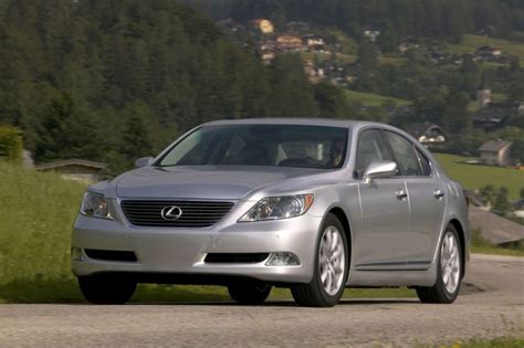 Lexus LS 430 vs LS 460 vs Avalon: Best Used Car Value?