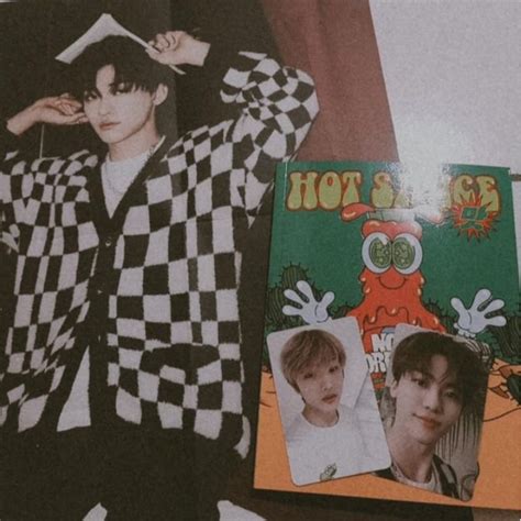 Jual Ready Stock Photobook Hot Sauce Hello Future Po Nct Dream Sealed Shopee Indonesia