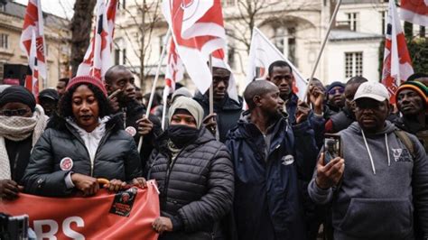 Francia Decenas De Miles De Personas En Manifestaciones Contra La Ley