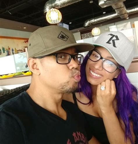 Quem é O Marido Da Sasha Banks Sarath Ton Dancing Rainbow