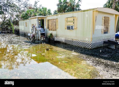 Bonita Springs Hurricane Irma Hi Res Stock Photography And Images Alamy