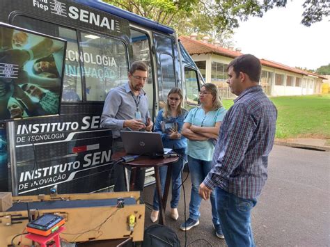 Unidade M Vel Do Senai Visita Ind Strias Para Apresentar Solu Es Em