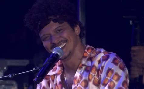 Seu Jorge Comemora Encontro Bruno Mars No The Town Noite Muito