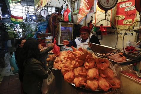 Sube Precio De Pollo ADA Cochabamba Dice Que Se Debe A Una Menor Carga