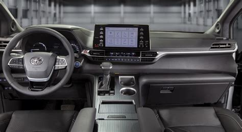 2024 Toyota Sienna Plug In Hybrid