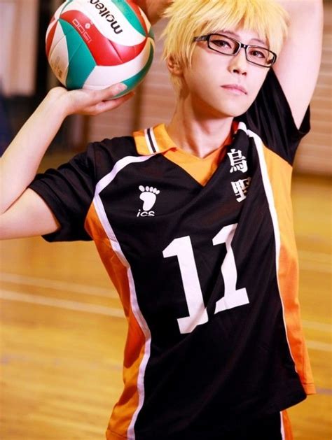 Tsukishima~💛 | Haikyuu cosplay, Cosplay characters, Cosplay anime