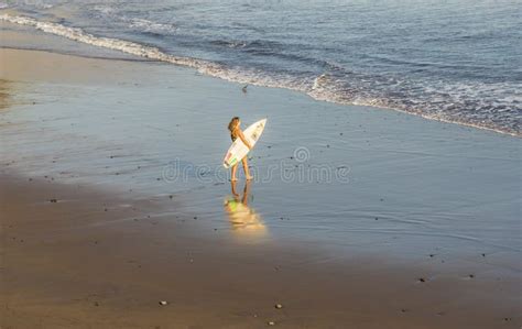 A Typical View in El Zonte in El Salvador Editorial Stock Photo - Image ...