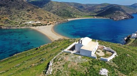 Les Plus Belles Plages Conna Tre Dans Les Cyclades