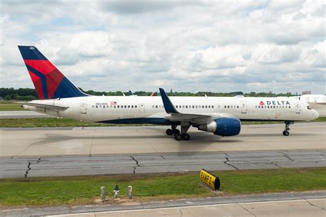 Delta Air Lines Boeing 757 26D N822DX DL2177 B752 Richmond Flickr