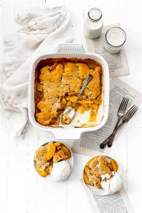 Vegan Peach Cobbler