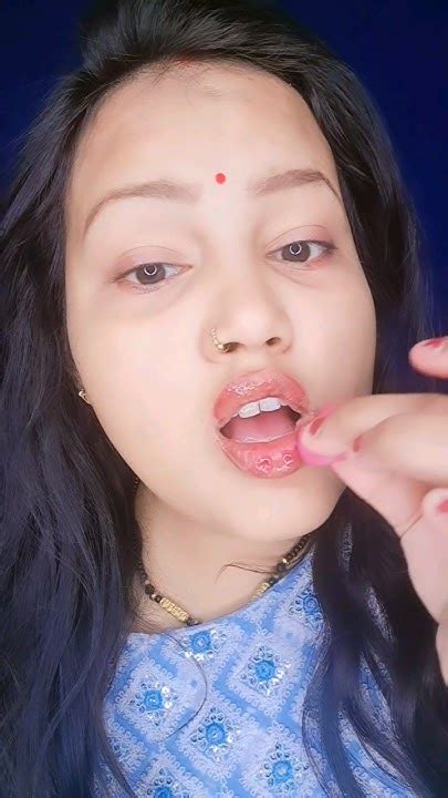 Viral Lipstick Hack😱💥🤣viral Shortsviral Viralshort Sub Yt Makeup