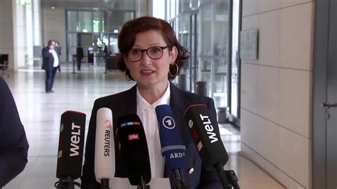 Video Antidiskriminierungsbeauftragte Bundestag wählt Ferda Ataman