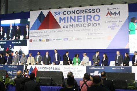 Congresso Mineiro de Municípios no Expominas debate governança e