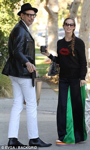 Jeff Goldblum Holds Hands With Wife Emilie In Los Angeles Daily Mail