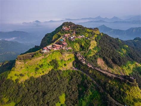 महाराष्ट्राच्या इतिहासाचे सुवर्ण पान महाराजांच्या पराक्रमाचा साक्षिदार