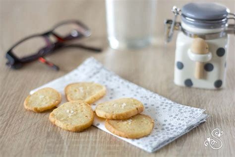 De D Licieux Sabl S Au Parmesan Et Au Piment D Espelette Pour L