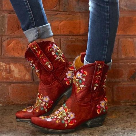 Womens Vintage Flower Embroidery Ankle High Cowboy Boots Pointed Toe Chunky Low Heel Boots