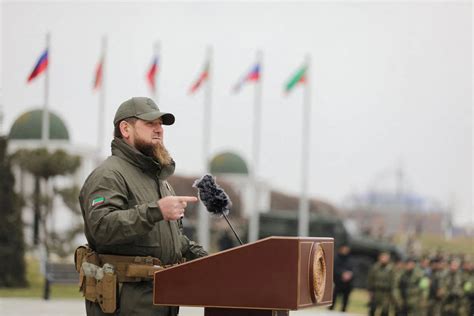 Ukraine war: How Chechen Muslim soldiers are giving leg up to Russian ...