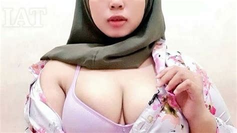 Jilbab Gunung Gede Buka Baju Youtube