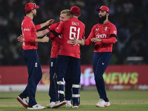 Pakistan Vs England 1st T20i Luke Wood Alex Hales Shine In England S 6 Wicket Win Over