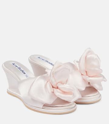 Your Guide to the Top Sandal Trends of 2023 - Fashionista