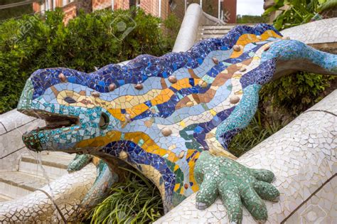 BARCELONA SPAIN JULY 3 2016 Lizard Of Gaudi Mosaic In Park Stock