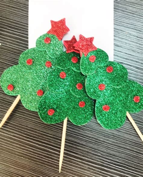 Arbolitos De Navidad En Foami Holiday Crafts Christmas Christmas