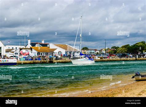 Mudeford Quay Hi Res Stock Photography And Images Alamy