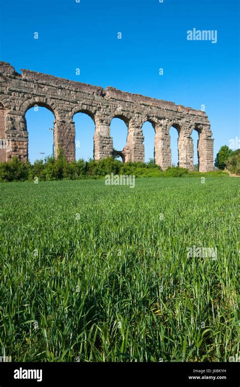 Ruins Of Roman Aqueduct Parco Degli Acquedotti Park Of The Aqueducts