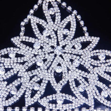 Brave Light Flower Crystal Bra Thong Body Chain Jewelry For Women Sexy Underwear Bikini Beach