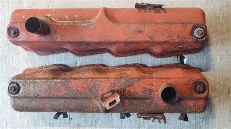 Mopar Poly Polyspheric 318 Valve Covers 2 Bolt 60s Dodge Chrysler