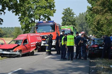 Gro Ny Wypadek W Szadkowicach Ko O Zdu Skiej Woli Osoby Ranne