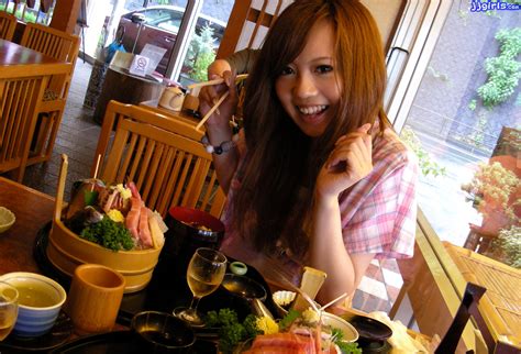 素人娘れんな の無修正エロ画像 AV女優ギャラリー 件 JapaneseBeauties jav model Amateur Renna gallery