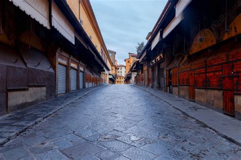 Florence Ponte Vecchio The Old Medieval Bridge Ponte Vecchio At Sunset ...