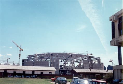 Beogradska Arena Kombank Arena U Izgradnji Maj 1997 G Flickr