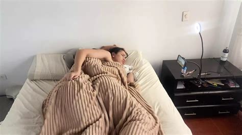 Lesbian Sex Under The Covers On A Cold Morning Couple Porn Feat Zoemelissa Xhamster