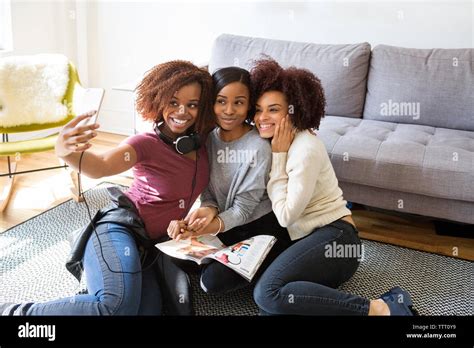 Females Selfie Hi Res Stock Photography And Images Alamy