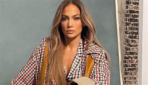 Jennifer Lopez și Ben Affleck s au logodit IdeaMan