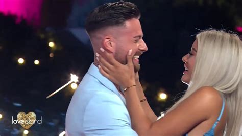 Love Island Gewinner Jenny Und Luca Gewinnen Das Finale Der