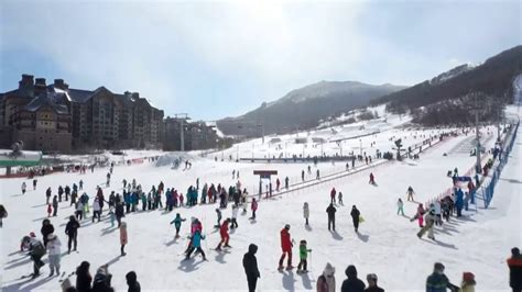 Beijing Winter Olympic Venues Host More Competitions Drawing Fans