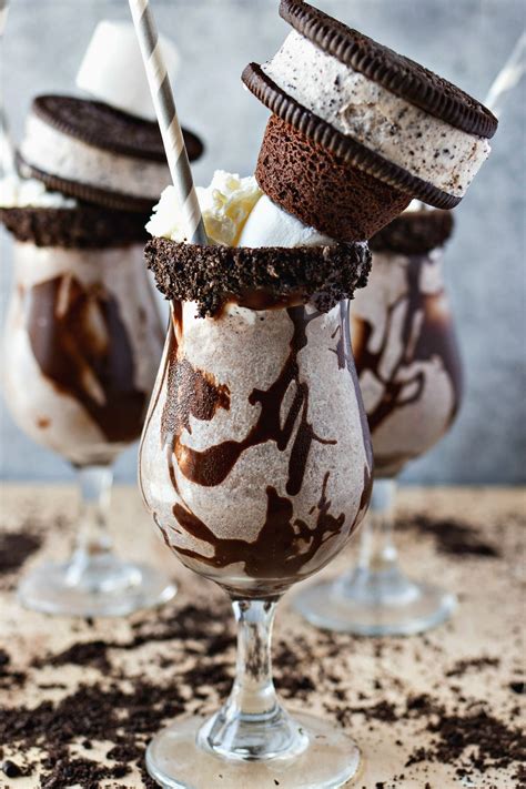 The Ultimate Cookies And Cream Milkshake