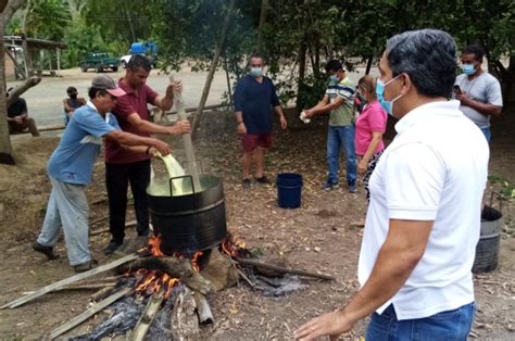 Productores De Lim N Se Capacitan En La Elaboraci N De Caldo Mineral