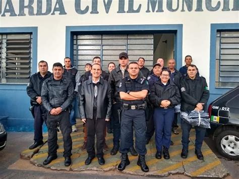 Guarda Civil Municipal de São Manuel recebe novos uniformes Botucatu